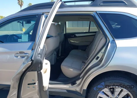 2016 Subaru Outback 2.5I Premium z USA, uszkodzony, nr VIN 4S4BSACC3G3340472